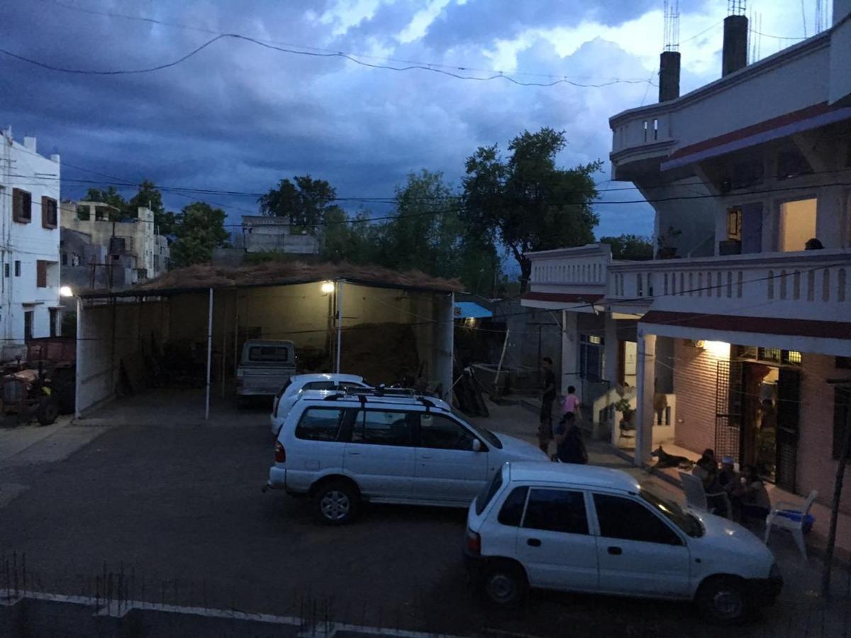 Hotel Sairaj Palace Shirpur Exterior photo